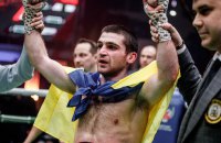 Українець Чухаджян прибув до США на бій за тимчасовий титул IBF