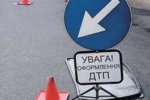 В Херсонской области перевернулся микроавтобус с пассажирами
