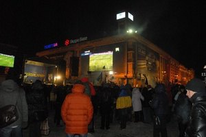 На Майдане покажут матч "Динамо"