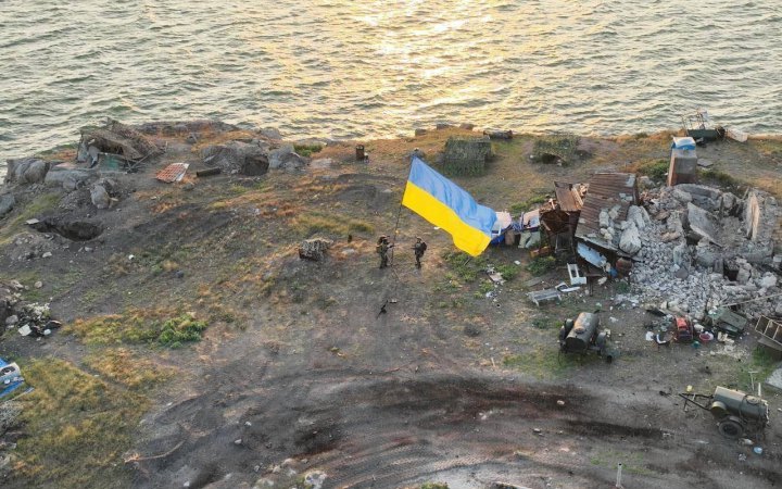 На острові Зміїний встановили прикордонний знак, - глава ДПСУ