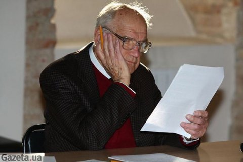 Академику Юхновскому исполнилось 95 лет