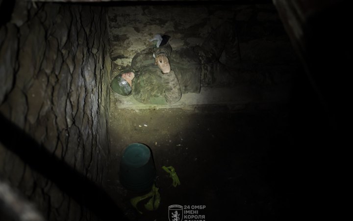 У Часовому Яру бійці 24 бригади взяли в полон елітних десантників РФ