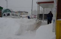 В Кировоградской области десятки грузовиков застряли в снежных сугробах 