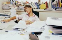 ПФ предложил нерожающим женщинам работать за двоих