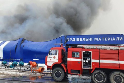 "Епіцентр" заявив про навмисний підпал його ТЦ у Первомайську