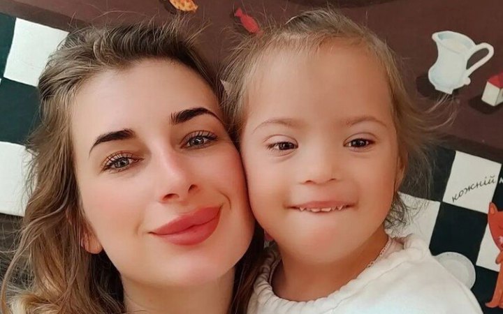 ​Комісія з журналістської етики засудила інтерв’ю з матір’ю загиблої дівчинки з Вінниці