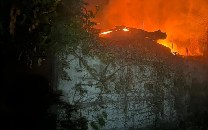 Ворог вночі атакував місто Дніпро та Нікопольщину