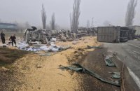 На трасі Одеса - Рені сталися дві аварії за участю вантажівок