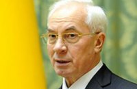 Азаров: выборы проходят без осложнений, сенсаций нет