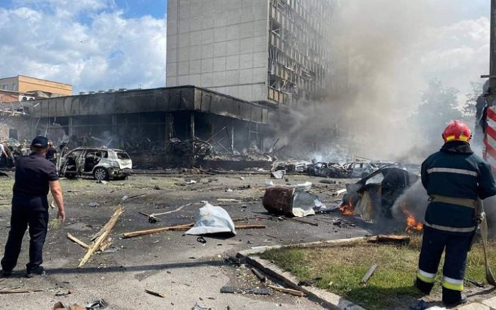 Теракт у Вінниці розслідують 12 слідчо-оперативних груп Нацполіції і представники СБУ, – Єнін