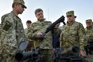 Порошенко подписал закон о повышении возраста призыва