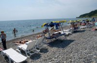 У Сочі на пляжах заборонили купатися вночі (оновлено)