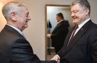 Порошенко остался в восторге от встречи с Мэттисом