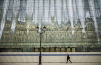 Франция смягчит некоторые антиковидные требования на фоне массовых протестов и разгромов центров вакцинации