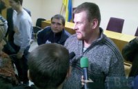 Активиста "языкового майдана" Грузинова отпустили под подписку (добавлено ФОТО, ВИДЕО)