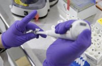 В Одесі на заводі з виготовлення крабових паличок спалах COVID-19