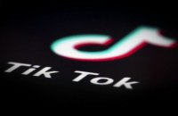 Єврокомісія вважає, що TikTok не робить достатньо, аби зменшити залежність користувачів