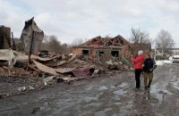 Окупанти обстріляли передмістя Сум, по Харкову били зі зброї далекої дії