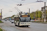 У Черкасах тролейбуси замінили автобусами