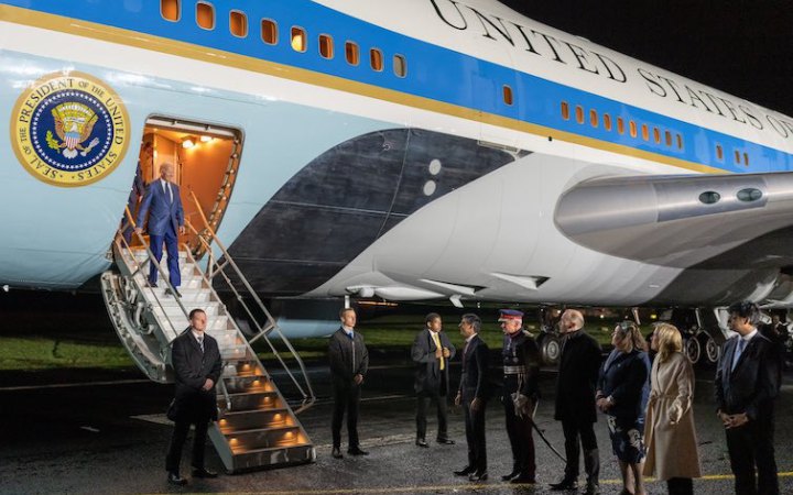 Байден прибув до Північної Ірландії. Це перша поїздка президента США в регіон з 2013 року
