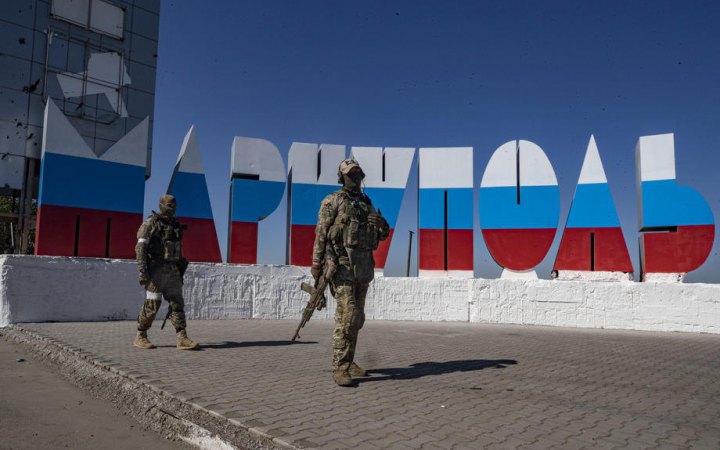 ​У Маріуполі окупанти почати вакцинацію від COVID-19 російським “Спутніком”