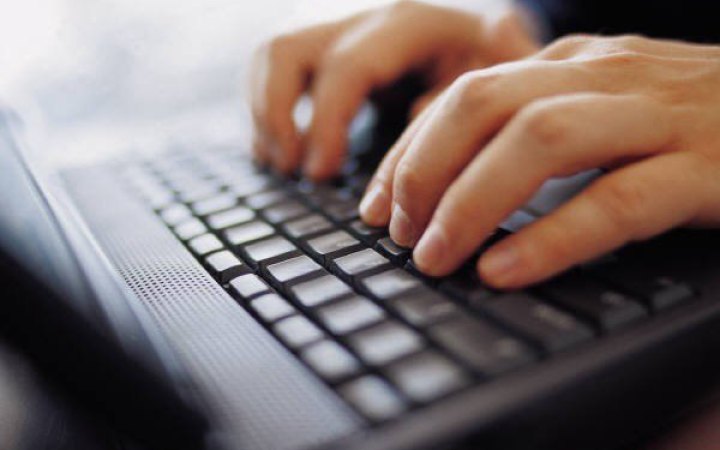 Індія обмежила імпорт ноутбуків, планшетів та персональних комп'ютерів