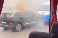 Поблизу Парижа напали на тюремну машину із в'язнем. Він втік, загинули двоє наглядачів