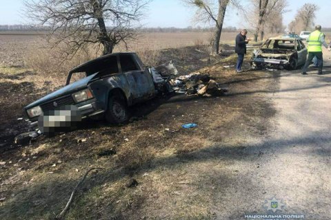 ​В Киевской области ограбили и сожгли автомобиль "Укрпочты", перевозивший пенсии