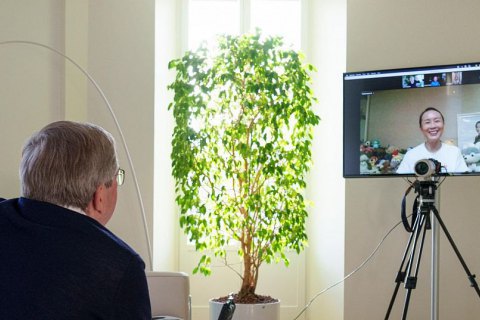 Пропавшая китайская теннисистка Пэн Шуай провела видеоразговор с президентом МОК