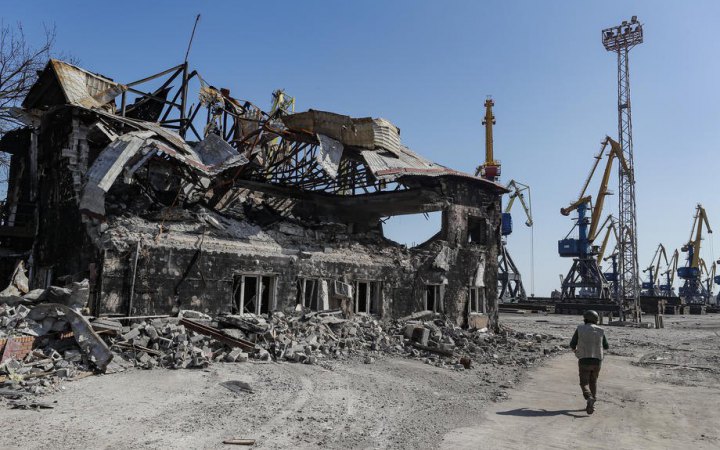 Трупна отрута може потрапити у водопровідну систему Маріуполя, - Денісова