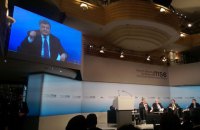 Порошенко застеріг Захід від угод з Росією за спиною в України