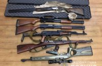 Жительница Славянска сдала в полицию мешок с оружием