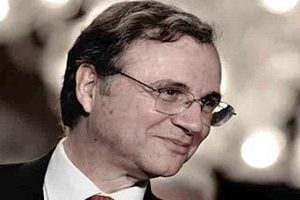 Берлускони выдвинул на пост главы итальянского ЦБ неожиданного кандидата