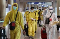 Омікрон став основним штамом ковіду в США