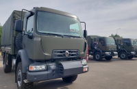 Литва передасть Україні військові вантажівки Renault D