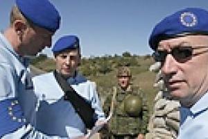 ЕС решил пока оставить своих наблюдателей в Грузии