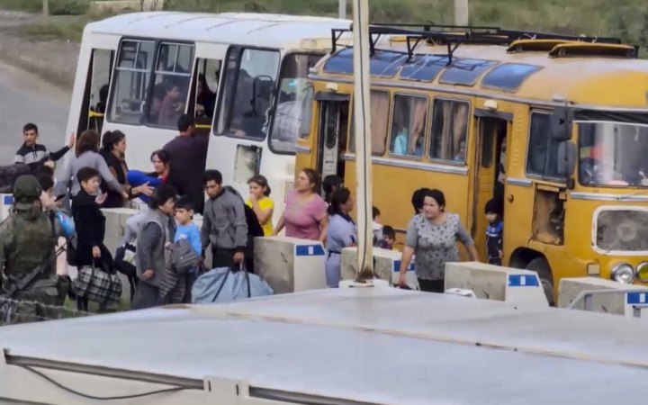 Майже чверть населення Нагірного Карабаху втекла до Вірменії
