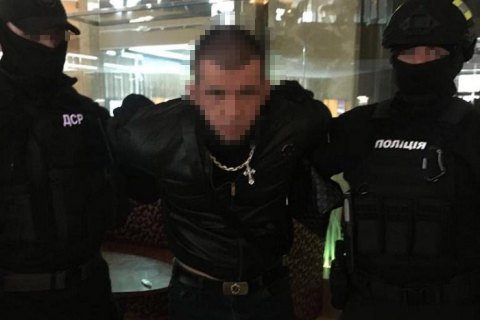 В центре Харькова задержали пятерых участников банды, требовавших у бизнесмена $700 тыс.