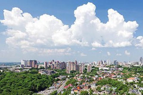 Завтра в Киеве до +27 градусов