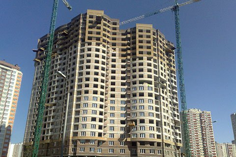 НБУ: жилье дешевеет, но у большинства населения все равно нет на него денег