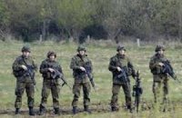 Германия увеличит количество женщин в армии
