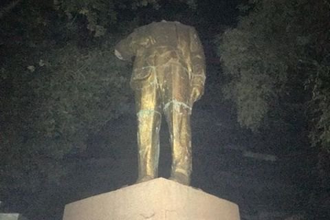 В Одесской области отпилили голову отреставрированному памятнику Ленину 