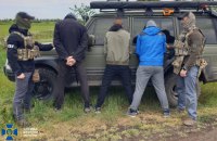 У трьох областях затримали ділків, які продавали криміналітету трофейну зброю 