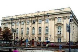 Попов выделил театру им. Леси Украинки 0,65 га земли
