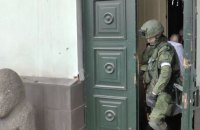 В Мариуполе россияне грабят музеи, экспонаты везут в Донецк для оценки, - Андрющенко