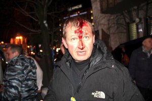 ​Милиция сняла оцепление митингующих со стороны Крещатика
