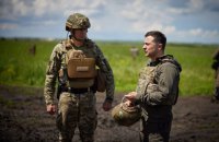 Зеленский поехал на передовую