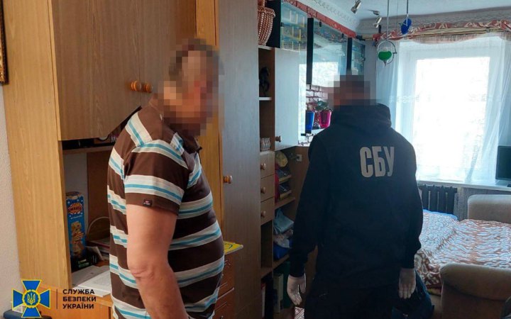 У Полтаві СБУ затримала лідера фейкового “народовладдя”, який закликав до захоплення урядових установ України
