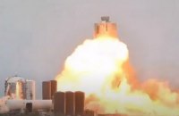 Корабль Маска для полетов на Луну и Марс взорвался при испытаниях двигателя