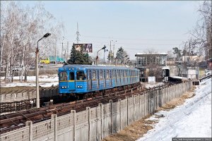 Киевское метро будет ездить медленнее